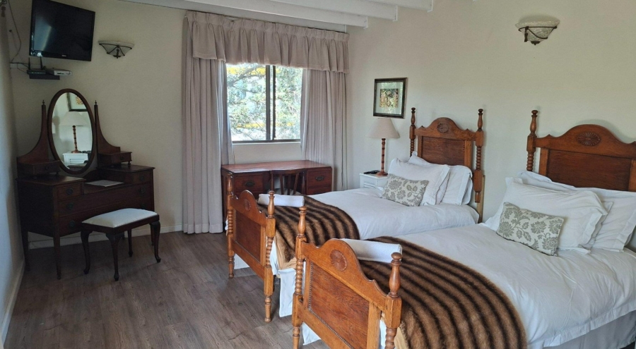 6 Bedroom Property for Sale in Blue Bend Eastern Cape